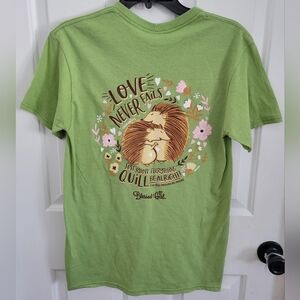 Blessed Girl Women's Love Never Fails Porcupine Green T-Shirt Small NWT